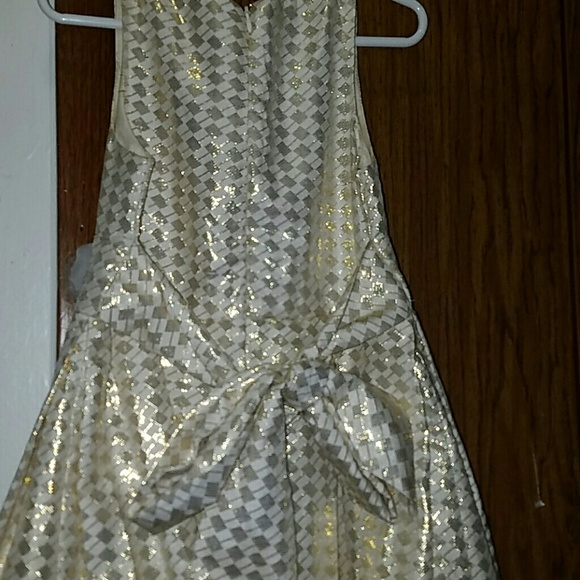 Girls champagne and gold pleated dress - Picture 2 of 2