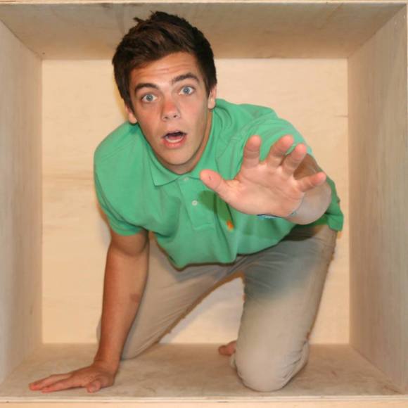 Meet your Posher, Benjamin