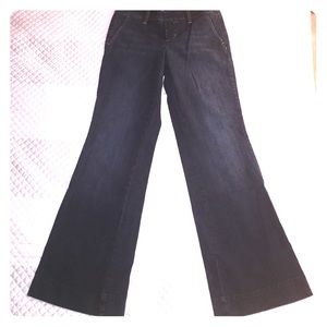 Tommy Hilfiger Mid-Rise Trouser.