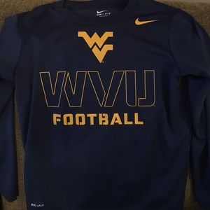 Nike Dri-Fit Boy's long sleeve shirt