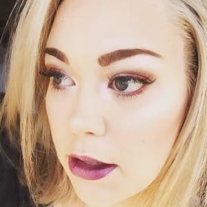 Meet your Posher, Kellie