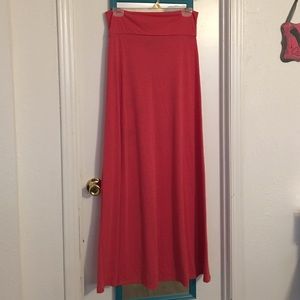 Maxi skirt
