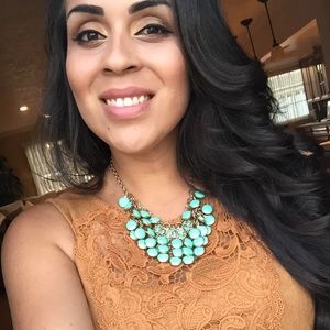 Meet your Posher, Vanessa