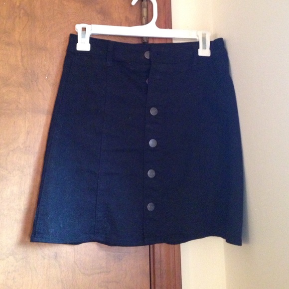 Black button-down A-line skirt
