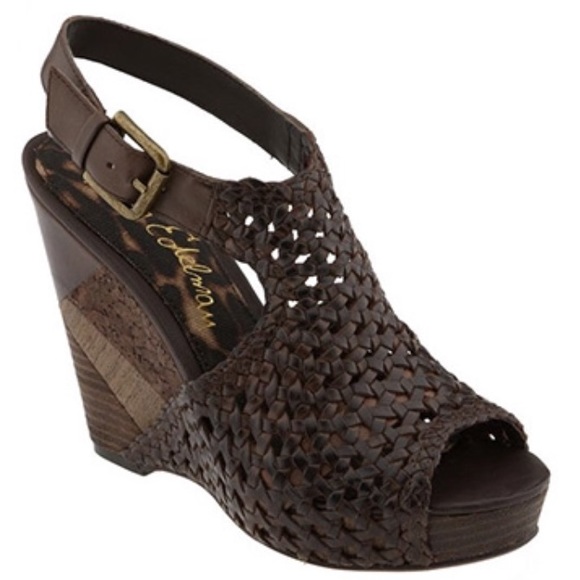 Sam Edelman "Kasi" Wedge Sandals in size 6