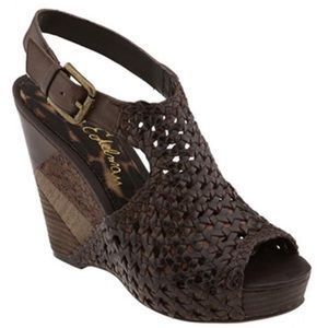 Sam Edelman "Kasi" Wedge Sandals in size 6