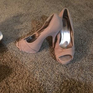 Tan Heels