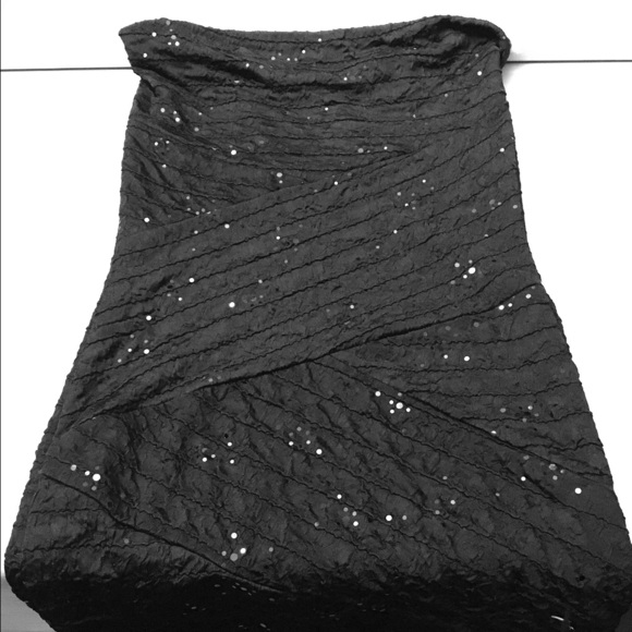 #lbd #black sparkle tube dress from #forever21 ! - Picture 1 of 4