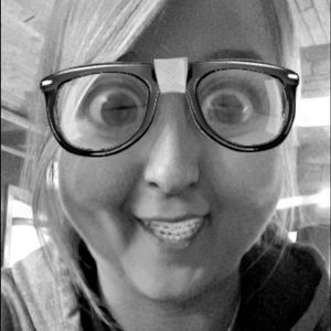 Meet your Posher, Danielle