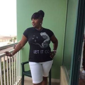 Meet your Posher, Sharon