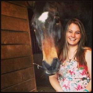 Meet your Posher, Julia