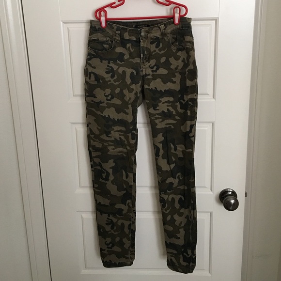 military print jeans