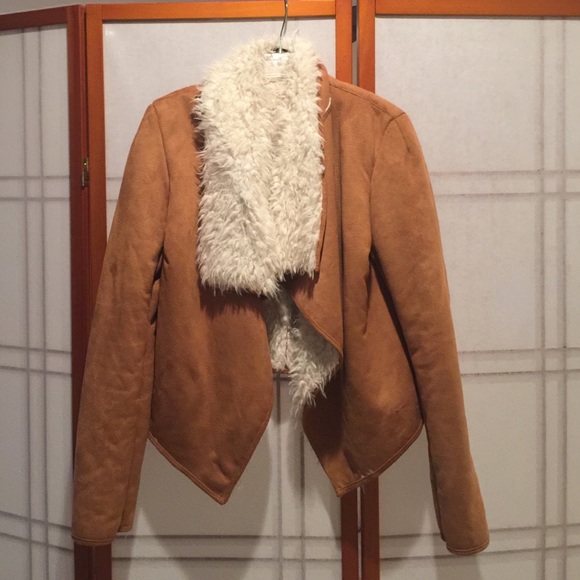 Brandy Melville fur jacket