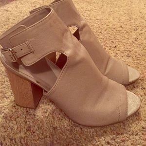 Chunky heel sandals
