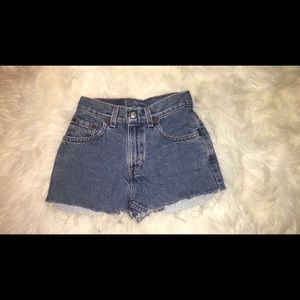 Levi shorts