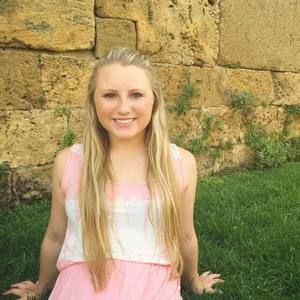 Meet your Posher, Kelsey