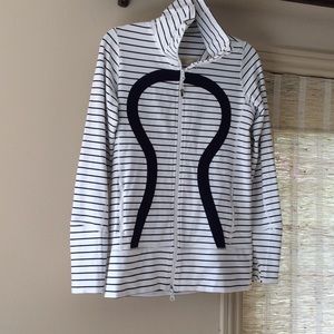 Lululemon jacket - navy stripped