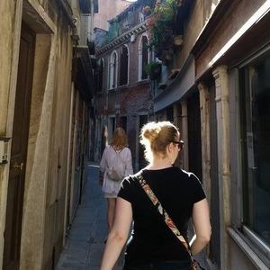 Meet your Posher, Christine