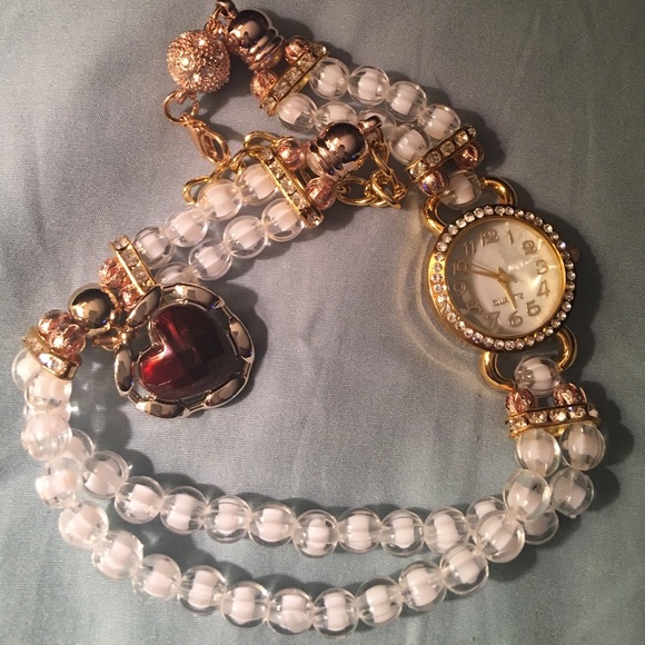 Watch - Picture 2 of 3