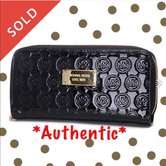 Authentic*Michael Kors Jet Set Monogram LG Wallet*