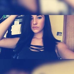 Meet your Posher, Destanie