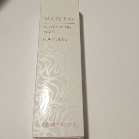 Mary Kay Formula 2 Revitalizing Mask