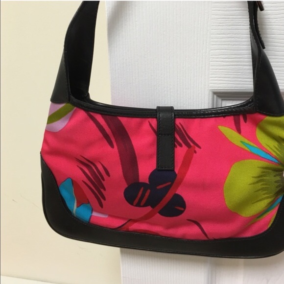 Jackie O Bouvier Botanical Floral CanvasPrint Hobo - Picture 2 of 3