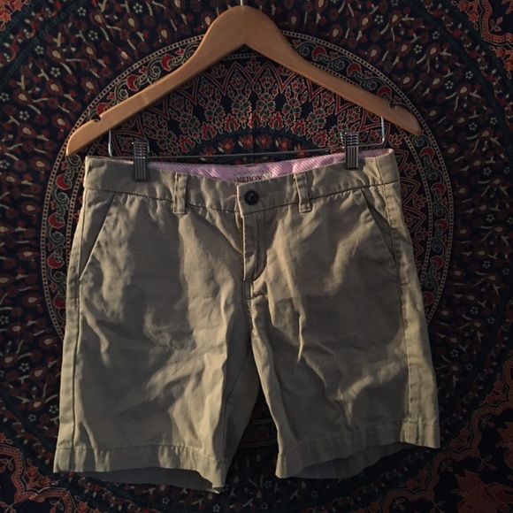 Kacki Bermuda Shorts