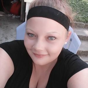 Meet your Posher, Georgia