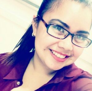 Meet your Posher, Denise