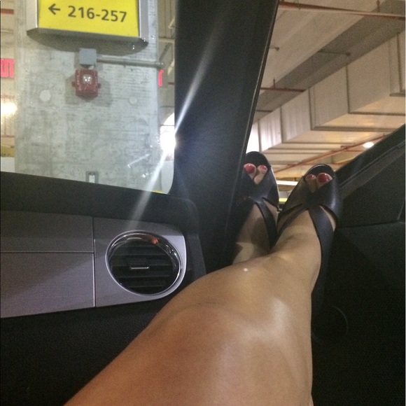 Meet your Posher, Nina - Picture 3 of 8