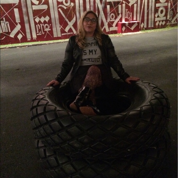 Meet your Posher, Nina - Picture 7 of 8