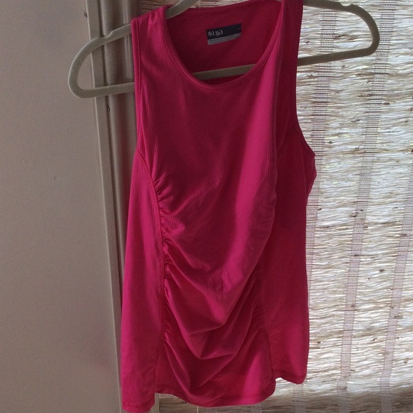 Lija tank - Picture 1 of 1