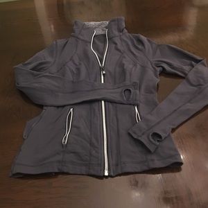 Lululemon dark gray jacket