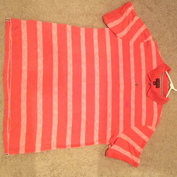 Banana Republic Coral and White XL