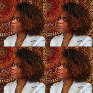 Meet your Posher, Halisha