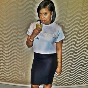 Meet your Posher, April