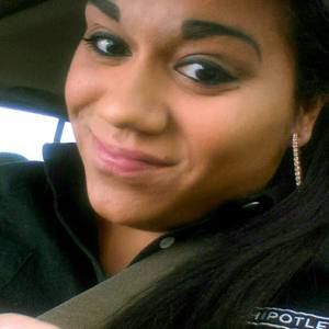 Meet your Posher, Petra