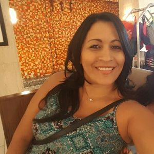 Meet your Posher, Leticia