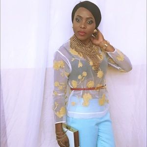 Meet your Posher, Adewunmi