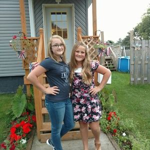 Meet your Posher, Pam