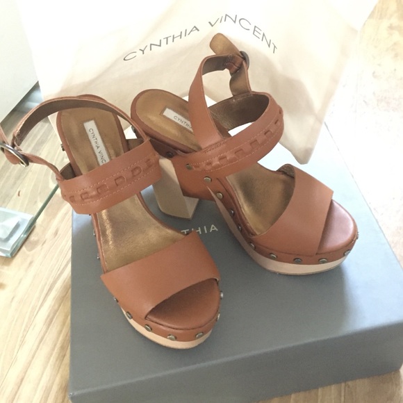 Cynthia Vincent Potent Platform Leather Sandals