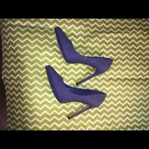Rock & Republic Royal blue heels