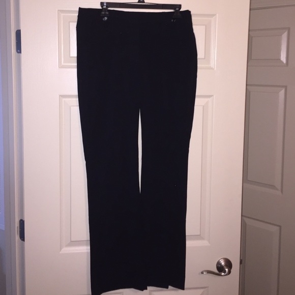 Black Slacks. EUC‼️