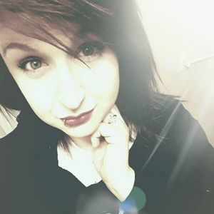 Meet your Posher, Jenna