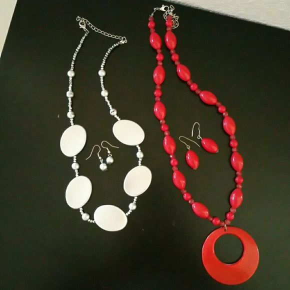 Two neclakes and earrings sets bundle