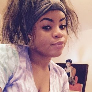 Meet your Posher, Dainaja