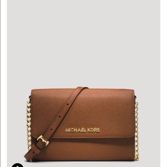 Michael Kors Handbags - Michael Kors Large Jet Set Phone Crossbody