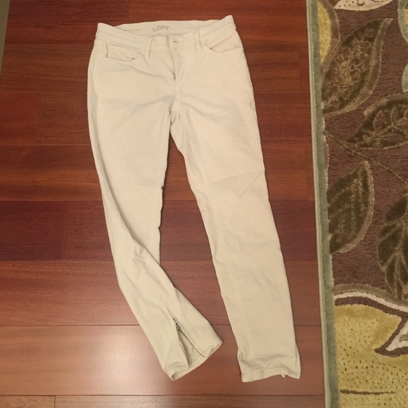 Loft modern skinny zipper ankle white pants