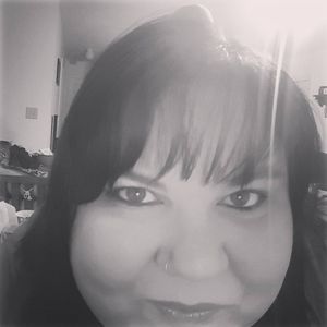 Meet your Posher, Nikki